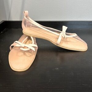 Mesh media Bow Flats -